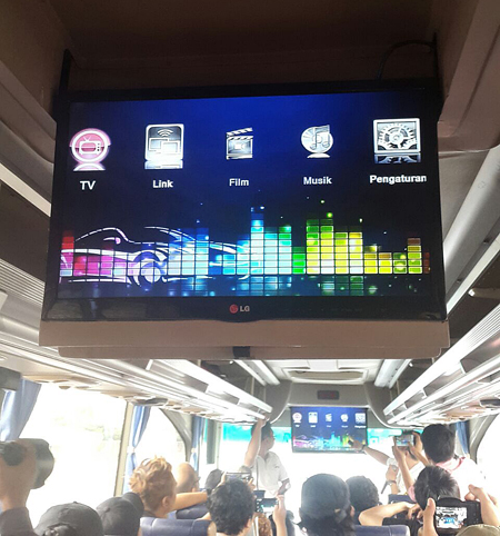 Full Width Image