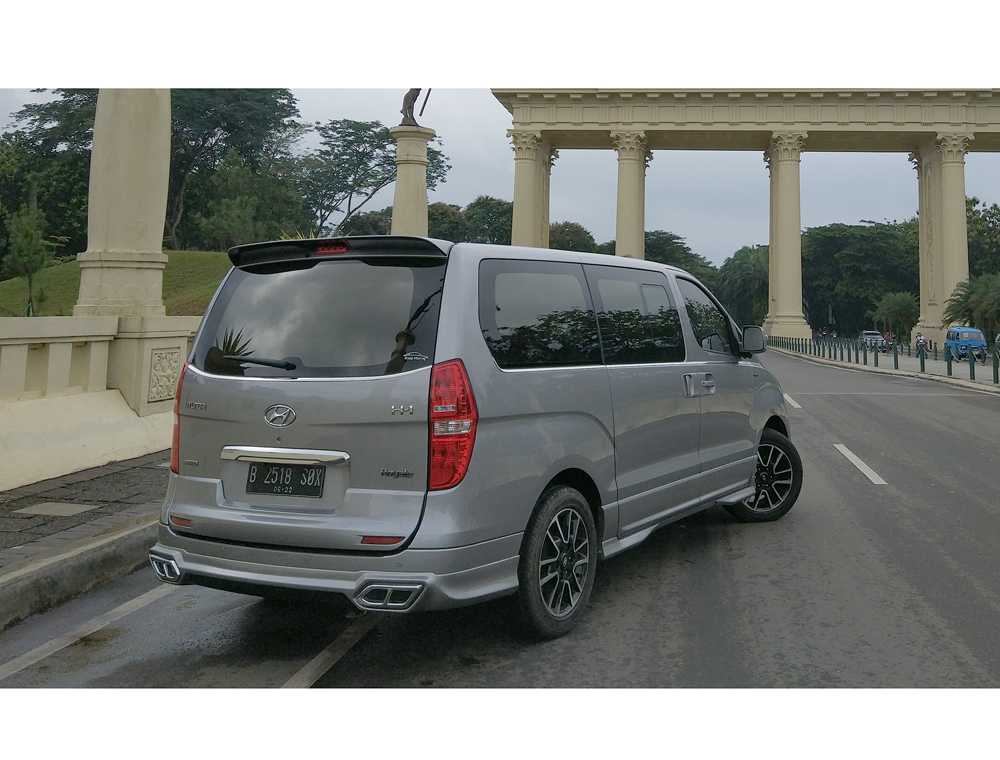 Full Width Image