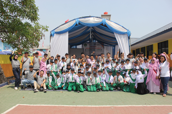 Full Width Image